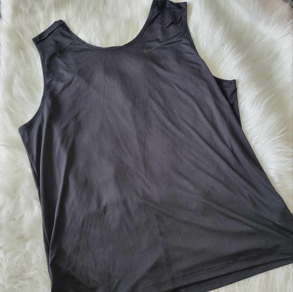 Nike DriFit Loose Fit Tank Top Strappy Back Black XL Like New